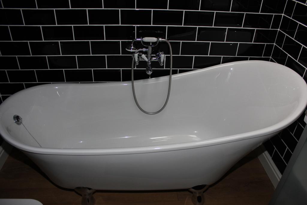 Fifty One And A Half Boutique B&B Clitheroe Extérieur photo