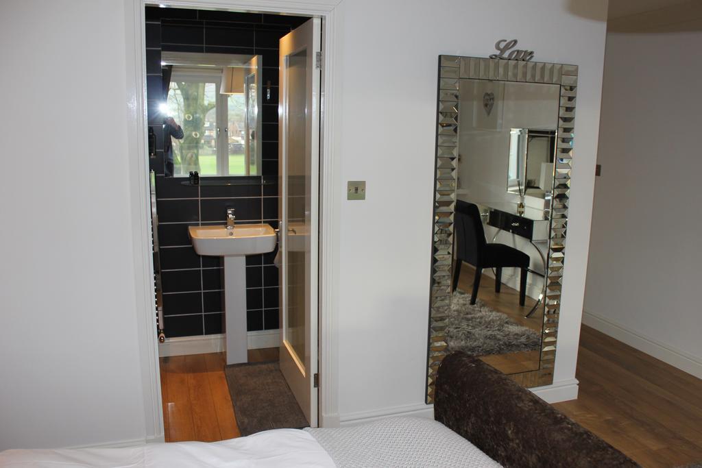 Fifty One And A Half Boutique B&B Clitheroe Extérieur photo