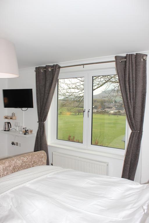 Fifty One And A Half Boutique B&B Clitheroe Extérieur photo