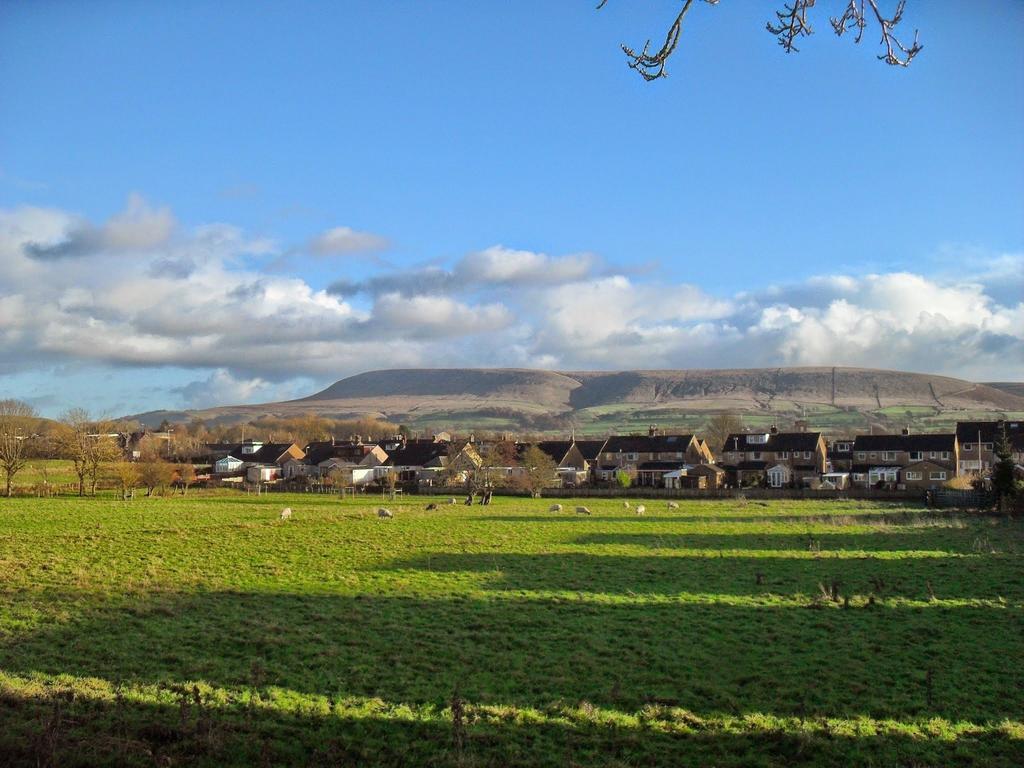 Fifty One And A Half Boutique B&B Clitheroe Extérieur photo